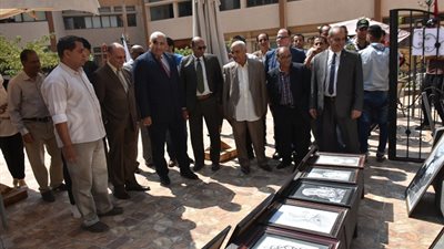  رئيس جامعة السادات ونائبه يستقبلان الطلاب الجدد والقدامى بكلية التربية الرياضية