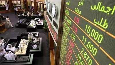 اللون الأخضر يسيطر علي البورصة الكويتية بمستهل التعاملات