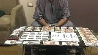 ضبط 18 كيس استروكس و45 قطعة حشيش بحوزة عاطلين فى الغربية