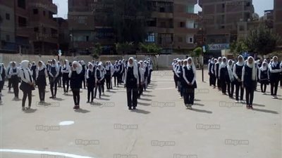 مديرو الإدارات التعليمية بالقليوبية يتابعون انتظام الدراسة وتطبيق النظام الجديد (صور)