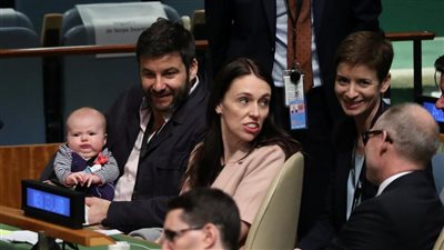 أول رضيعة تحضر اجتماعات الأمم المتحدة (صور)