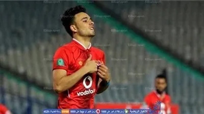 الأهلي يوضح حقيقة رحيل صلاح محسن