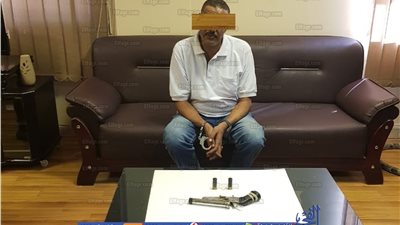 ضبط عاطل مطلوب في قضية حيازة أسلحة وقنابل بروض الفرج