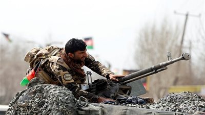 القوات الأفغانية تشن غارتين على طالبان بوسط أفغانستان 