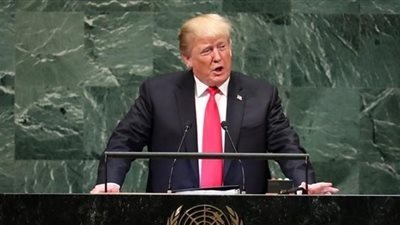 ترامب ينتقد الجنائية الدولية ونظام التجارة العالمي