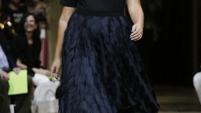 أزياء تناسب الممتلئات من أسبوع الموضة بنيويورك (صور)