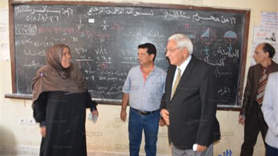 محافظ الدقهلية يزور مدرسة السلامية الابتدائية والإعداية بأجا  
