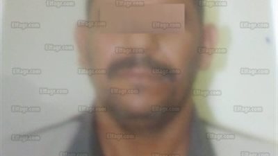 القبض على 3 أشخاص لاتجارهم غير المشروع بالنقد الأجنبي