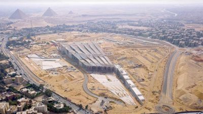 تقدم 8 شركات وتحالفات كبرى لتشغيل خدمات المتحف الكبير