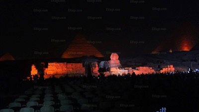 إضاءة الهرم الأكبر وأبوالهول احتفالا بفاعليات الجمعية العامة للأمم المتحدة (فيديو وصور)