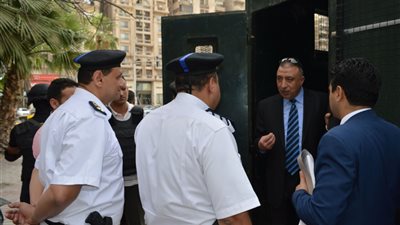 بسبب خلافات مع خطيبته.. نقاش يحاول الانتحار أعلى كوبري ستانلي بالإسكندرية