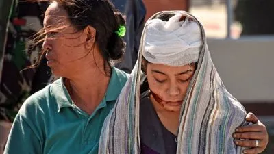 عاجل.. مقتل 30 شخصا بعد سلسلة زلازل في إندونيسيا