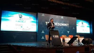 وزير الاتصالات: 20 خدمة جديدة للمواطن على الهواتف المحمولة و7 مجتمعات تكنولوجية في الجامعات