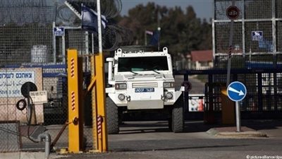 إسرائيل توافق على إعادة فتح معبر الجولان مع سوريا