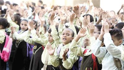 كشف حساب أول أسبوع دراسة.. 8 آلاف جنيه لكل طالب (تحقيق)