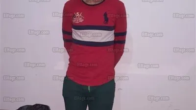 عاطل يزاول نشاطا غير مشروع بالمواد المخدرة في الزاوية الحمراء