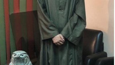 شرطة السياحة تضبط عاطل بحوزته 11 قطعة أثرية