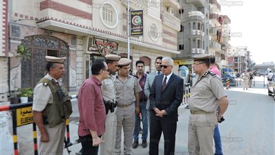 مدير أمن البحيرة يتفقد خدمات تأمين الكنائس والطريق الزراعي (صور)
