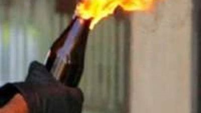 رد فعل عنيف لرجل رفض المتجر استرجاع هاتف اشتراه!