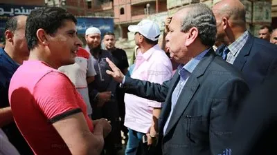 محافظ كفر الشيخ يتابع حملة لإزالة الإشغالات (صور)