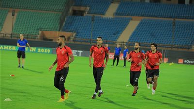 مفاجآت في تشكيل الأهلي أمام وفاق سطيف بنصف نهائي دوري أبطال أفريقيا