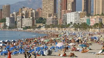 السياحة الإسبانية تفقد 2% من الزائرين فى أغسطس