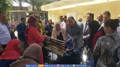  محافظ الفيوم يتابع أعمال حملة مسح فيروس c بقريتى 