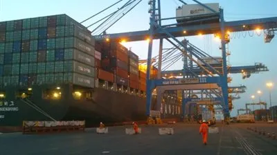 البحرين تبحث تنمية العلاقات الاقتصادية مع تايلند