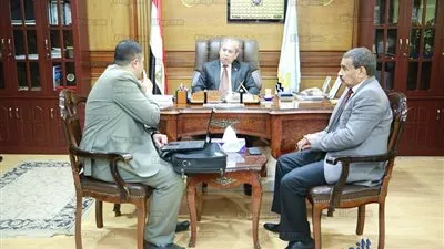 محافظ كفر الشيخ: رفع كفاءة الطرق وصيانتها وإنشاء طريق دائري (صور)