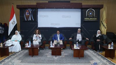 احتفالية لاستقبال الدفعة الجديدة لكلية حاسبات حلوان (صور)