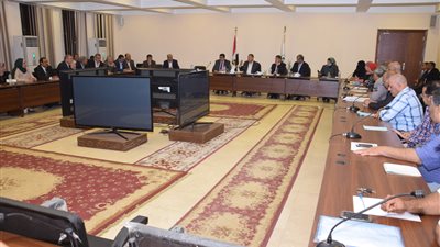 محافظ بني سويف لـ