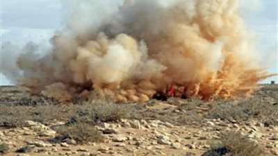 مقتل عسكري وإصابة اثنين أخرين في انفجار لغم بتونس