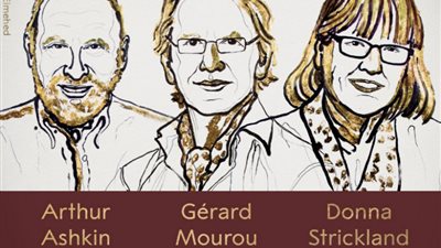 إمرأة تفوز بجائزة نوبل للفيزياء للمرة الأولى منذ 55 عاما