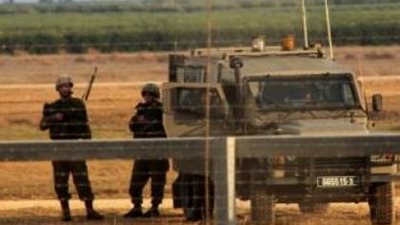 اعتقال فلسطينيين بعد اجتيازهما الحدود مع قطاع غزة