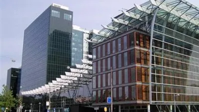 هولندا تستدعي السفير الروسي في أمستردام