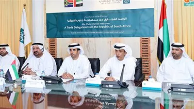 غرفة التجارة بأبو ظبي تبحث التعاون مع جنوب أفريقيا