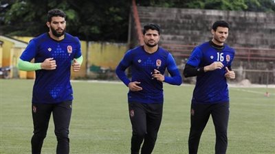مران قوي لحراس مرمى الأهلي قبل مواجهة الاتحاد