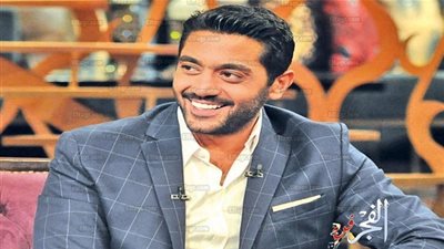 أحمد فلوكس يكشف حقيقة زواجه من هنا شيحة