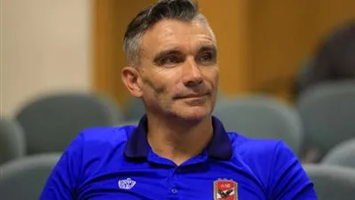 كارتيرون يرفض الدفع بـ