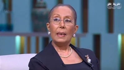 رقية السادات: استضافة والدي لـ شاه إيران عمل إنساني بحت