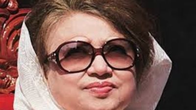 نقل رئيسة وزراء بنجلاديش السابقة إلى المستشفى