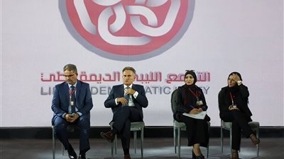 7 قرارات في مؤتمر التجمع الليبي الديمقراطي بالقاهرة 