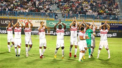 حكام الزمالك والهلال يعاينون ملعب المباراة
