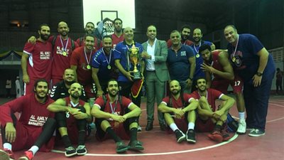 رجال سلة الأهلي يتوج بكأس تصفيات إفريقيا