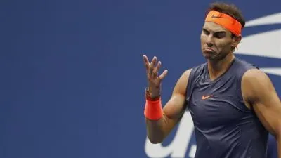 نادال يحتفظ بصدارة التصنيف العالمي للتنس