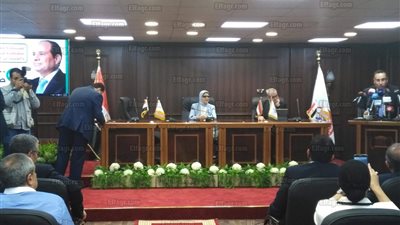 وزيرة الصحة: مليون و٣٤٠ ألف مشارك في حملة فيروس 