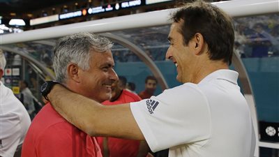 شبح الإقالة يواجه 8 مدربين عالميا ومحليا.. في مقدمتهم مورينيو ولوبيتيجي 