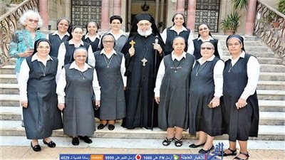الأنبا بطرس فهيم يحتفل باليوبيل الذهبي لراهبات القديس يوسف بالمنيا (صور)