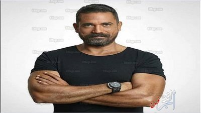 أمير كرارة يداعب الجمهور في عيد ميلاده