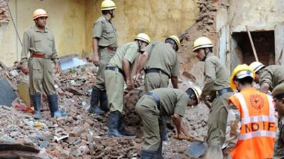 انهيار مبنى في البحرين ووقوع عدد من الإصابات